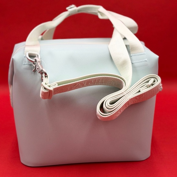 Stanley Julienne Seafoam Green Mini Soft Cooler, New - Picture 5 of 9